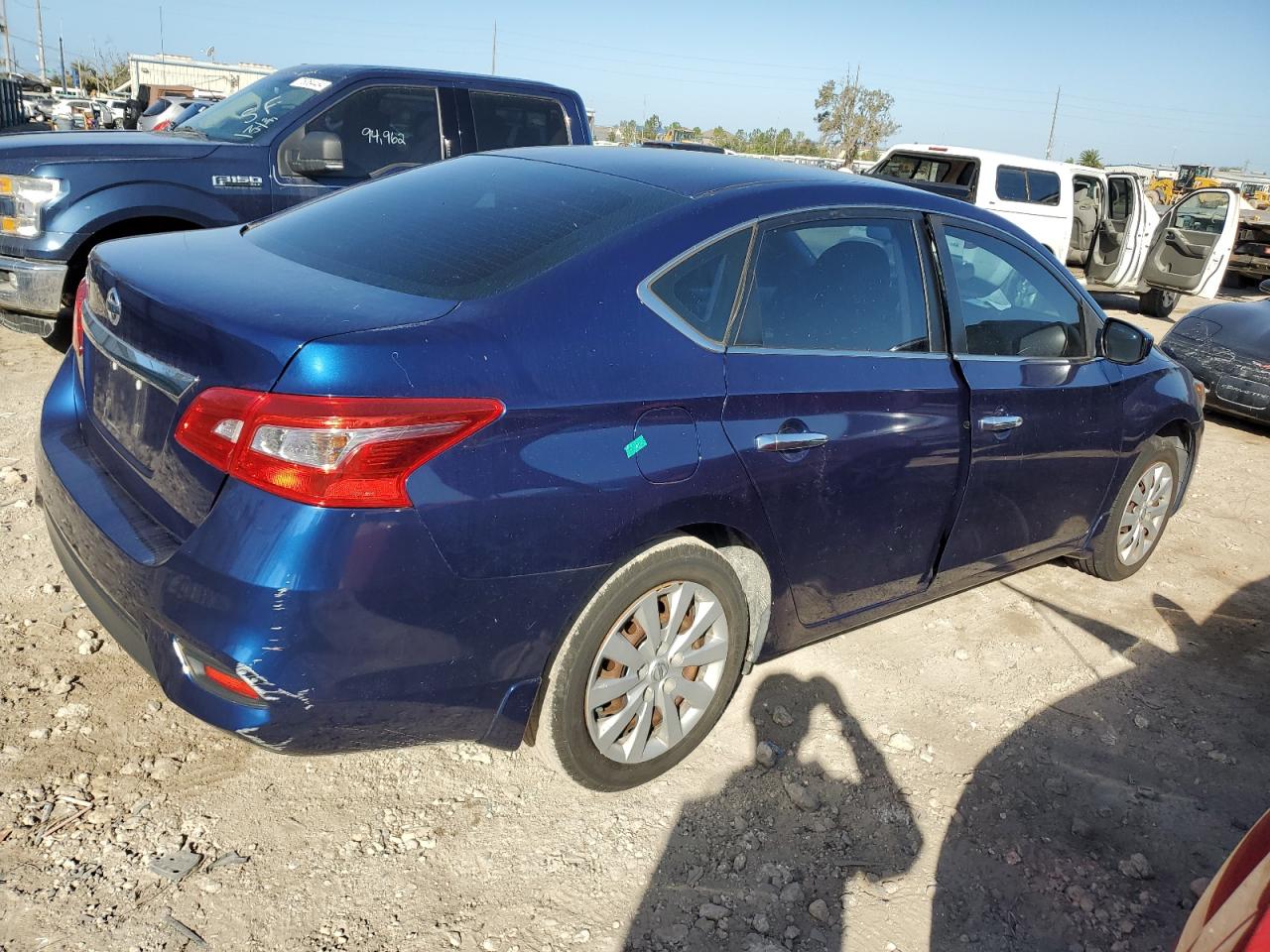 2017 Nissan Sentra S VIN: 3N1AB7AP8HY243711 Lot: 78136144