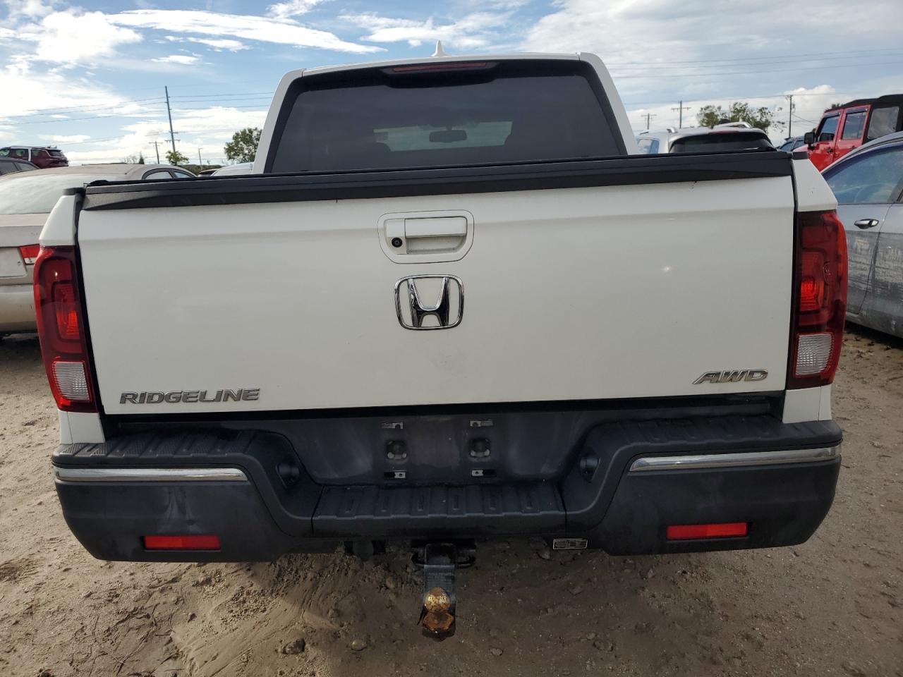 5FPYK3F66HB030506 2017 Honda Ridgeline Rtl