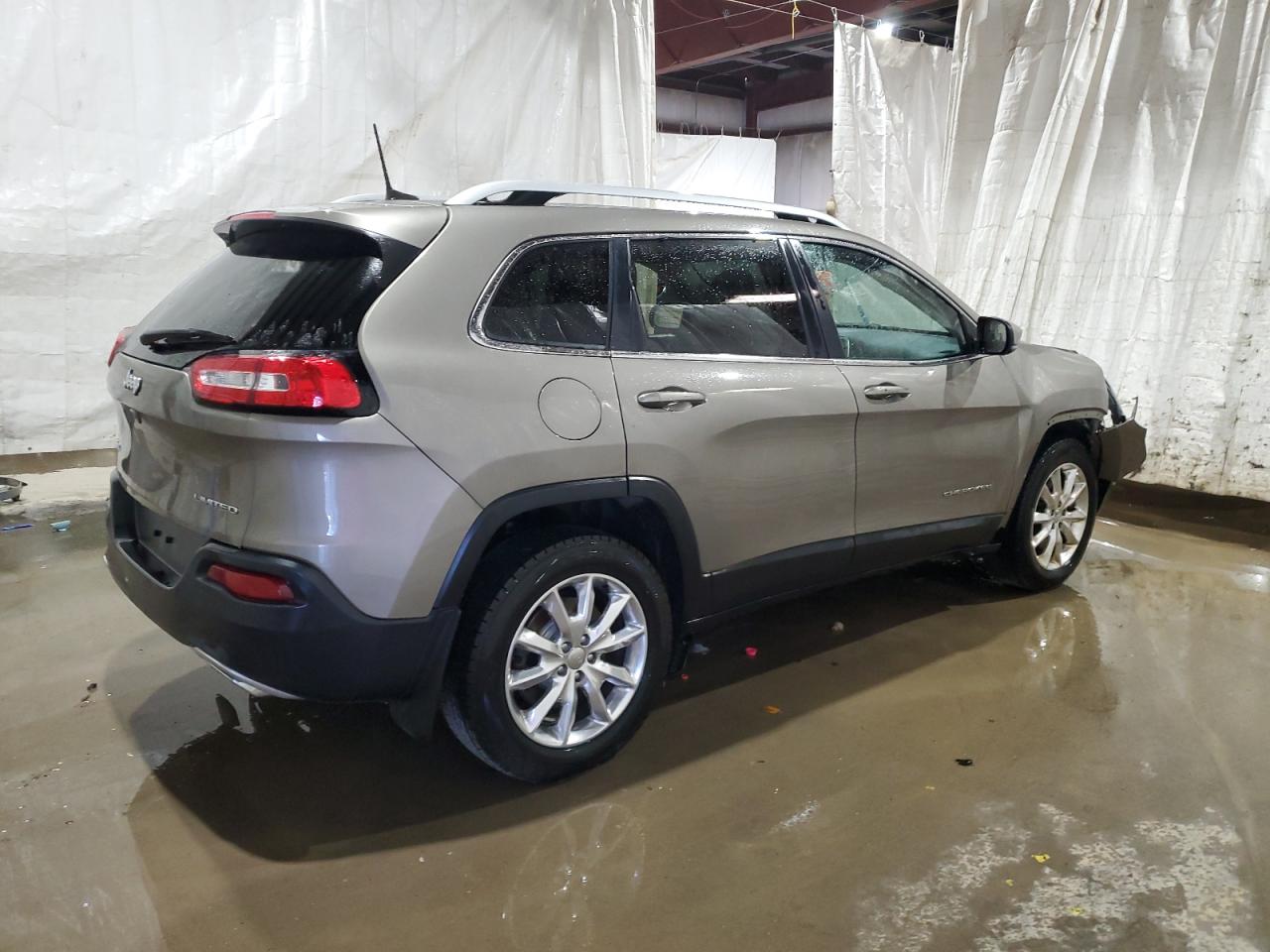 2016 Jeep Grand Cherokee - Image 3