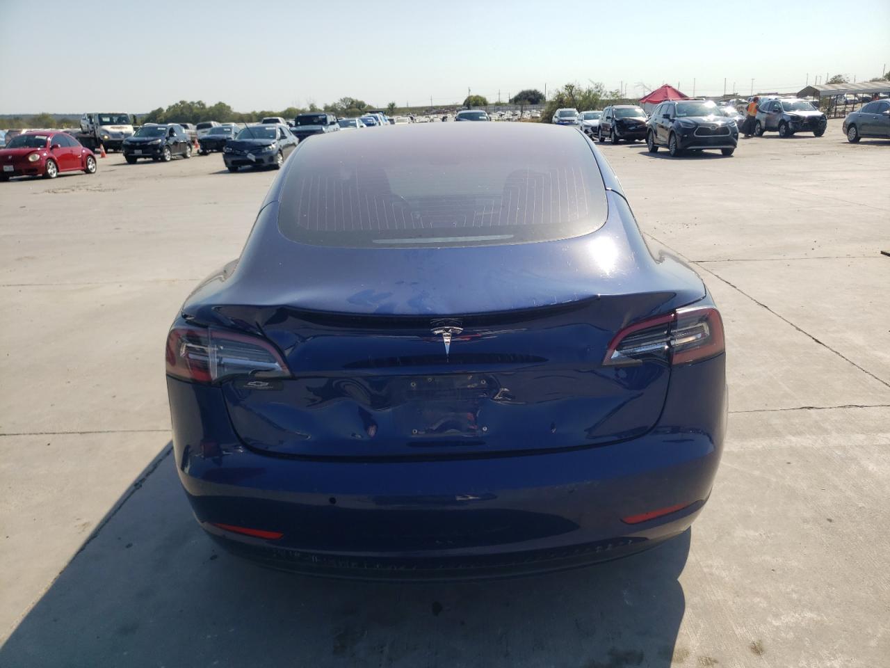 2018 Tesla Model 3 VIN: 5YJ3E1EAXJF045021 Lot: 75276874