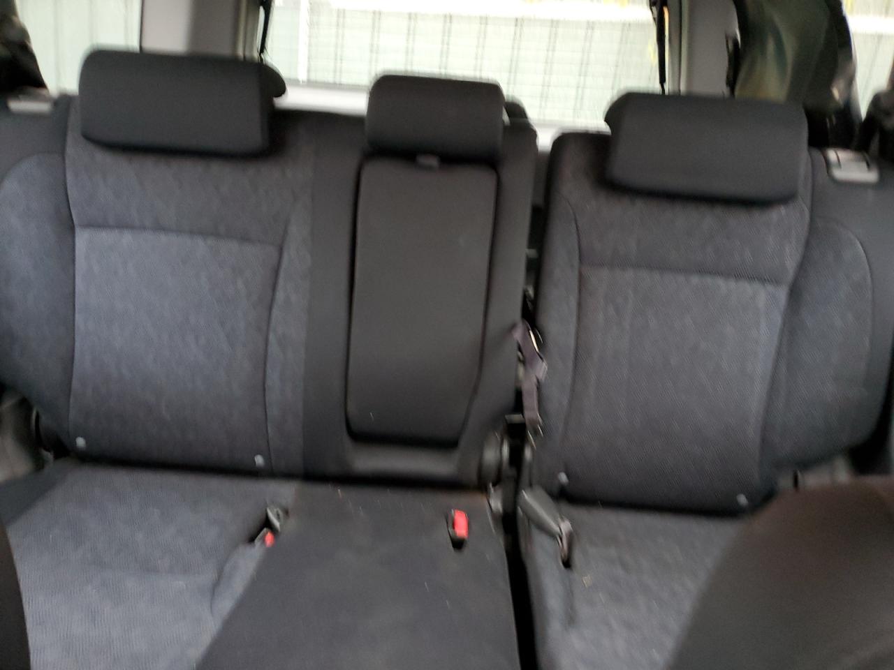 2006 Honda CR-V - Image 10