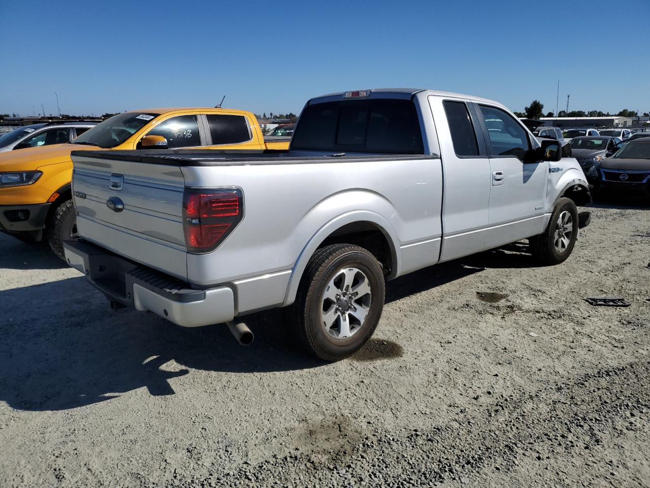 VIN 1FTFX1CT5EKE32712 2014 FORD F-150 no.3