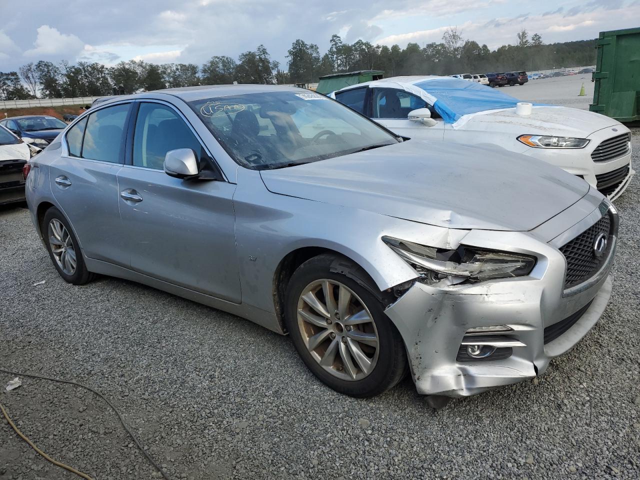2015 Infiniti Q50 - Image 4