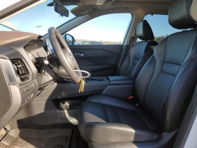  NISSAN ROGUE 2022 Белый