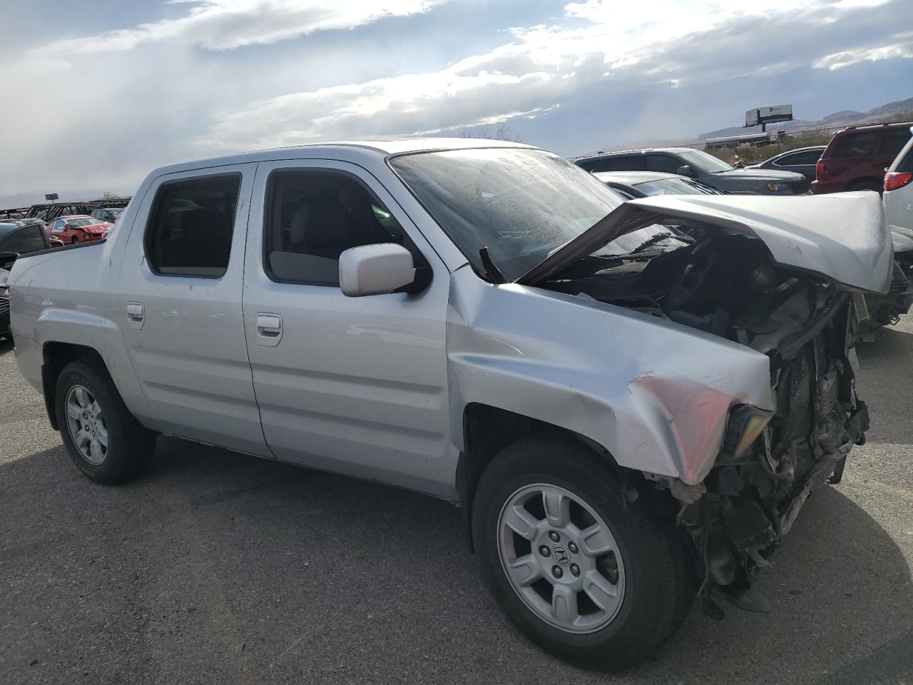 2007 Honda Ridgeline - Image 4