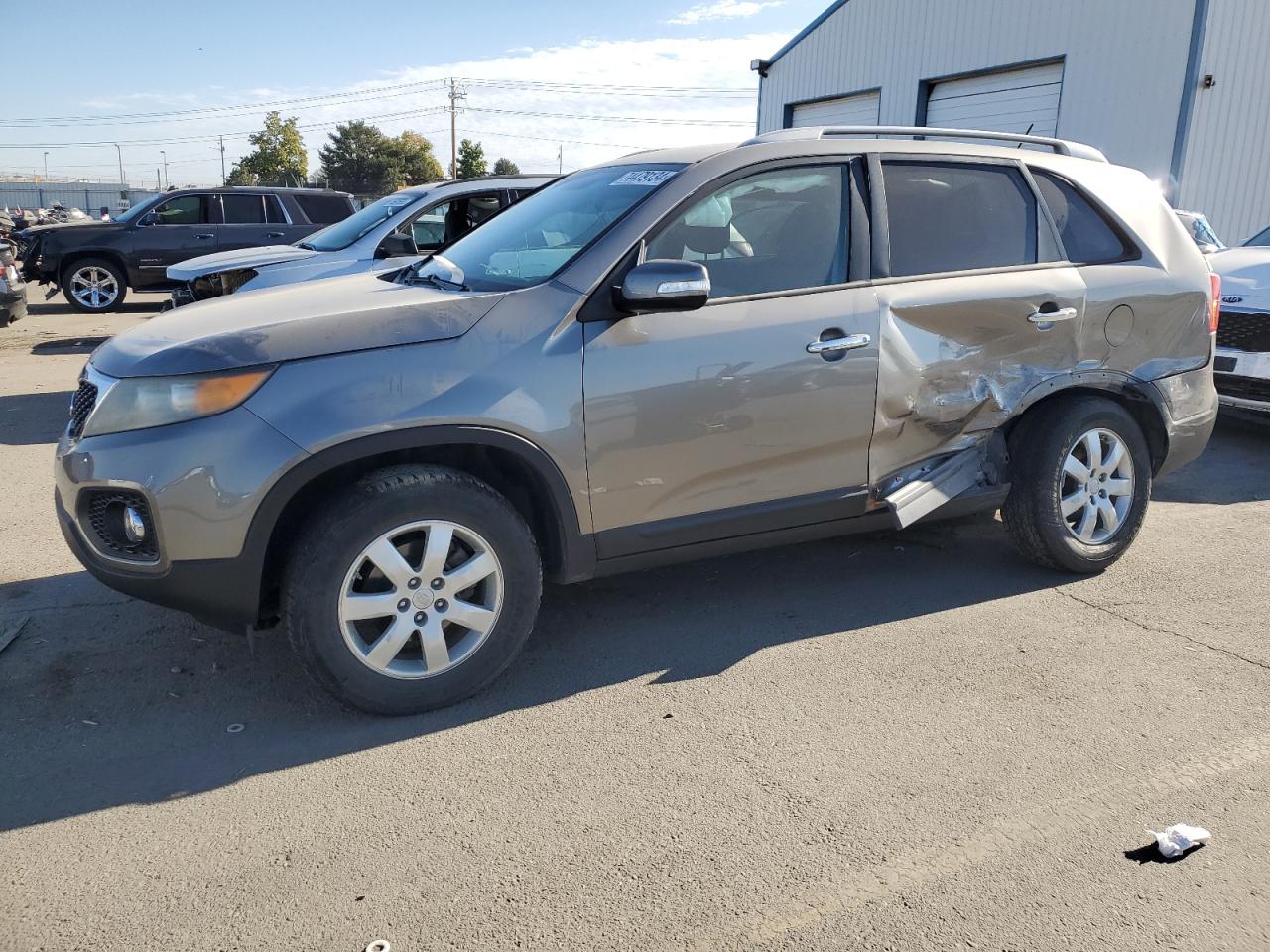 2011 Kia Sorento Base VIN: 5XYKT4A15BG157552 Lot: 74479134