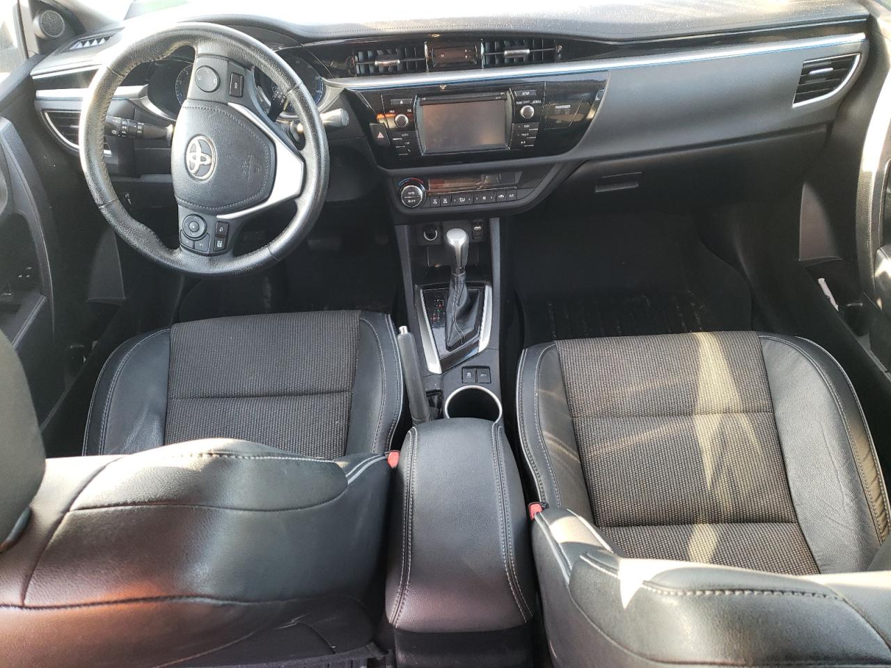 2015 Toyota Corolla - Image 8