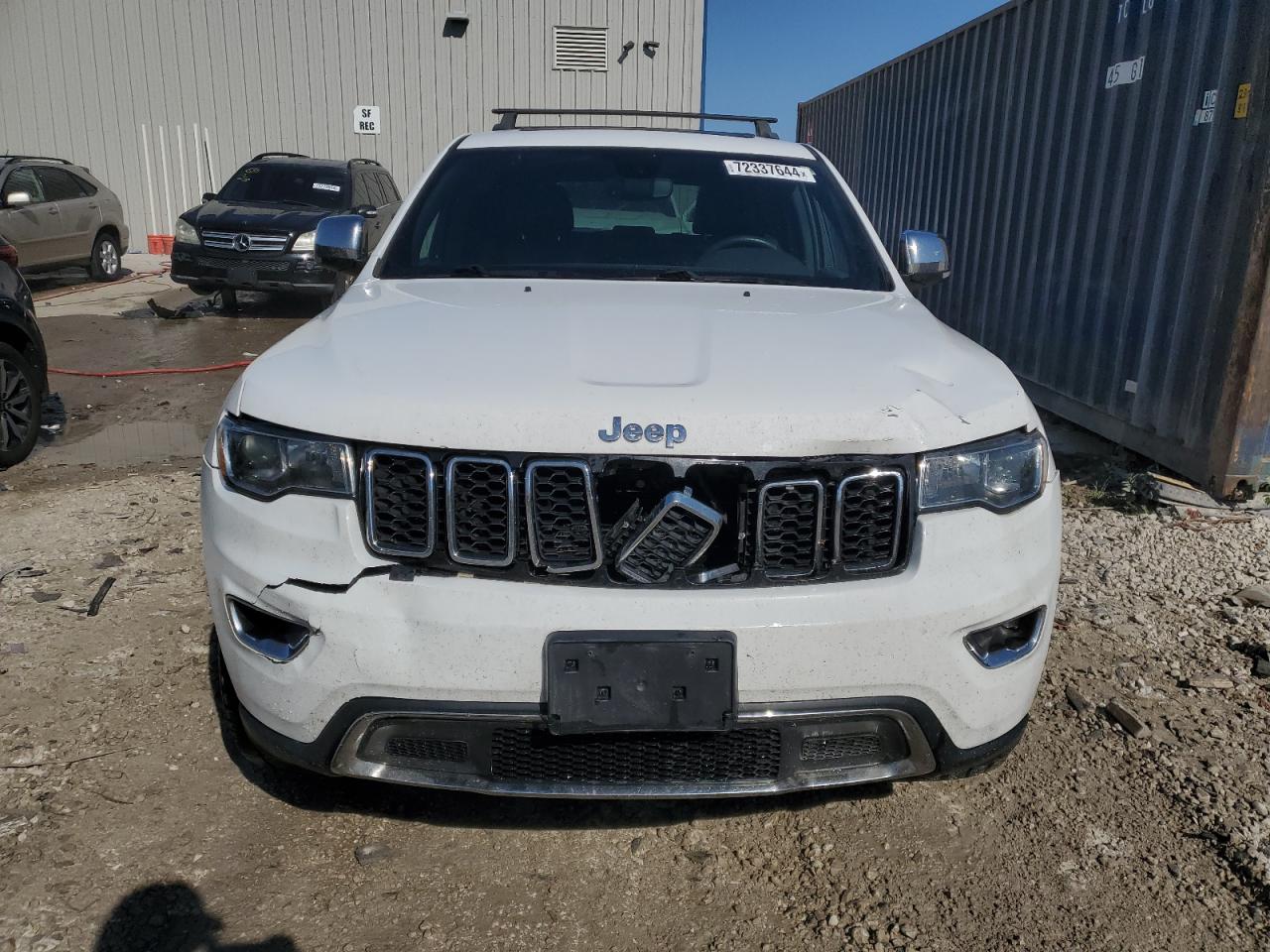 2018 Jeep Grand Cherokee - Image 5