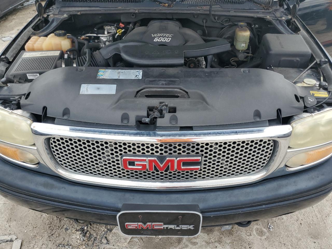 1GKFK66U22J149853 2002 GMC Denali Xl K1500