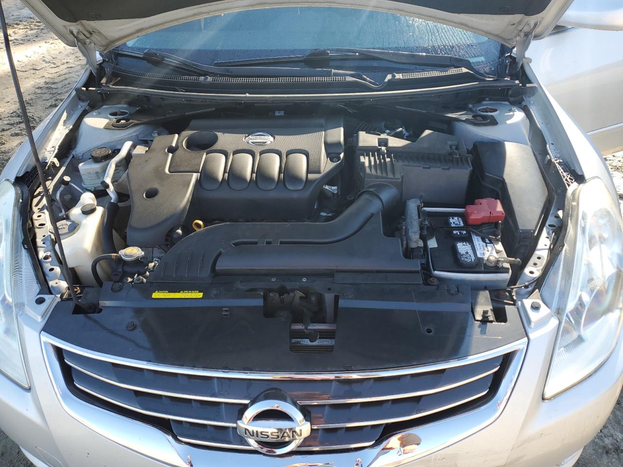 2012 Nissan Altima - Image 11