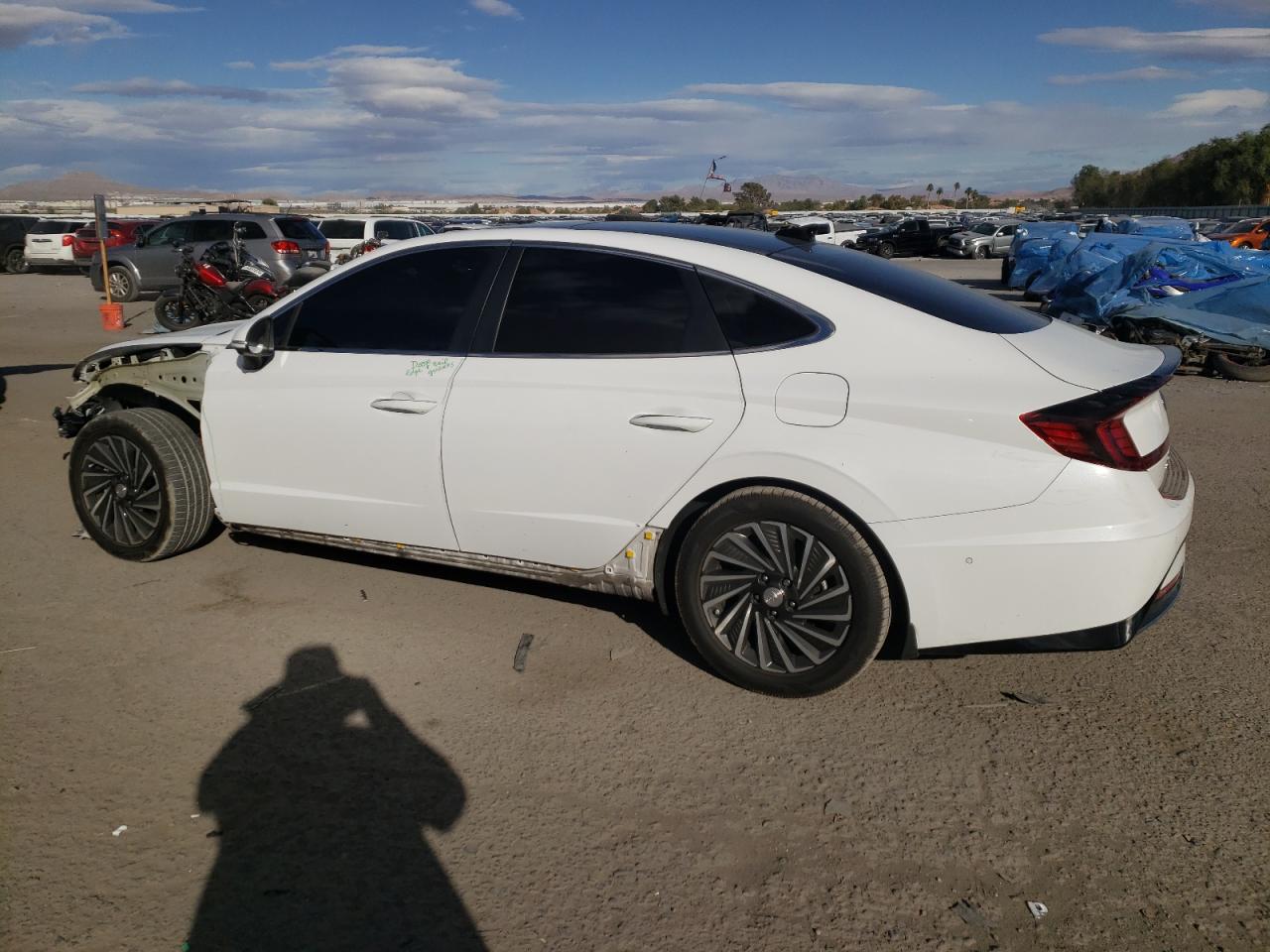 2023 Hyundai Sonata - Image 2