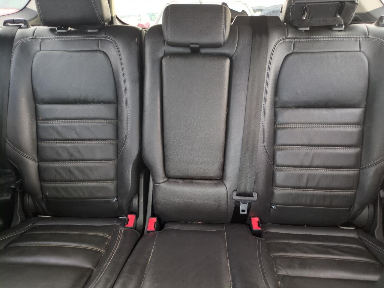 2019 Ford Escape - Image 10