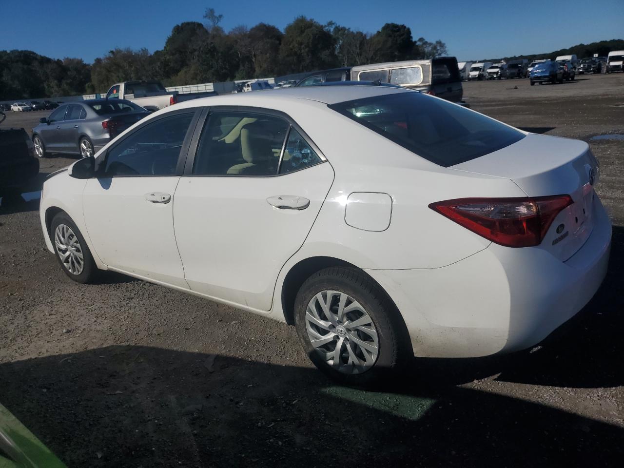 2018 Toyota Corolla - Image 2