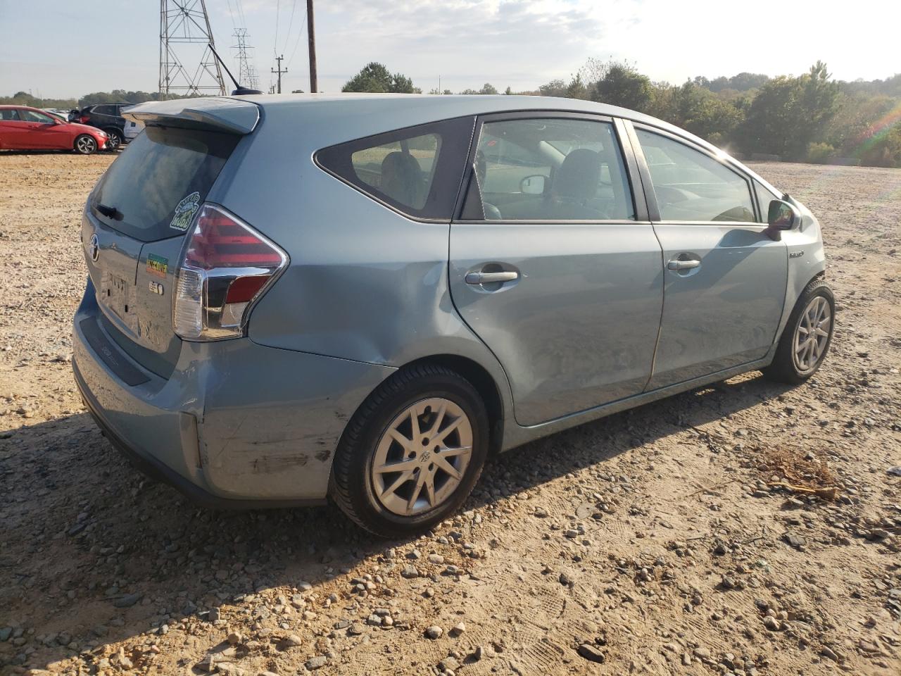 JTDZN3EU4HJ056809 2017 Toyota Prius V