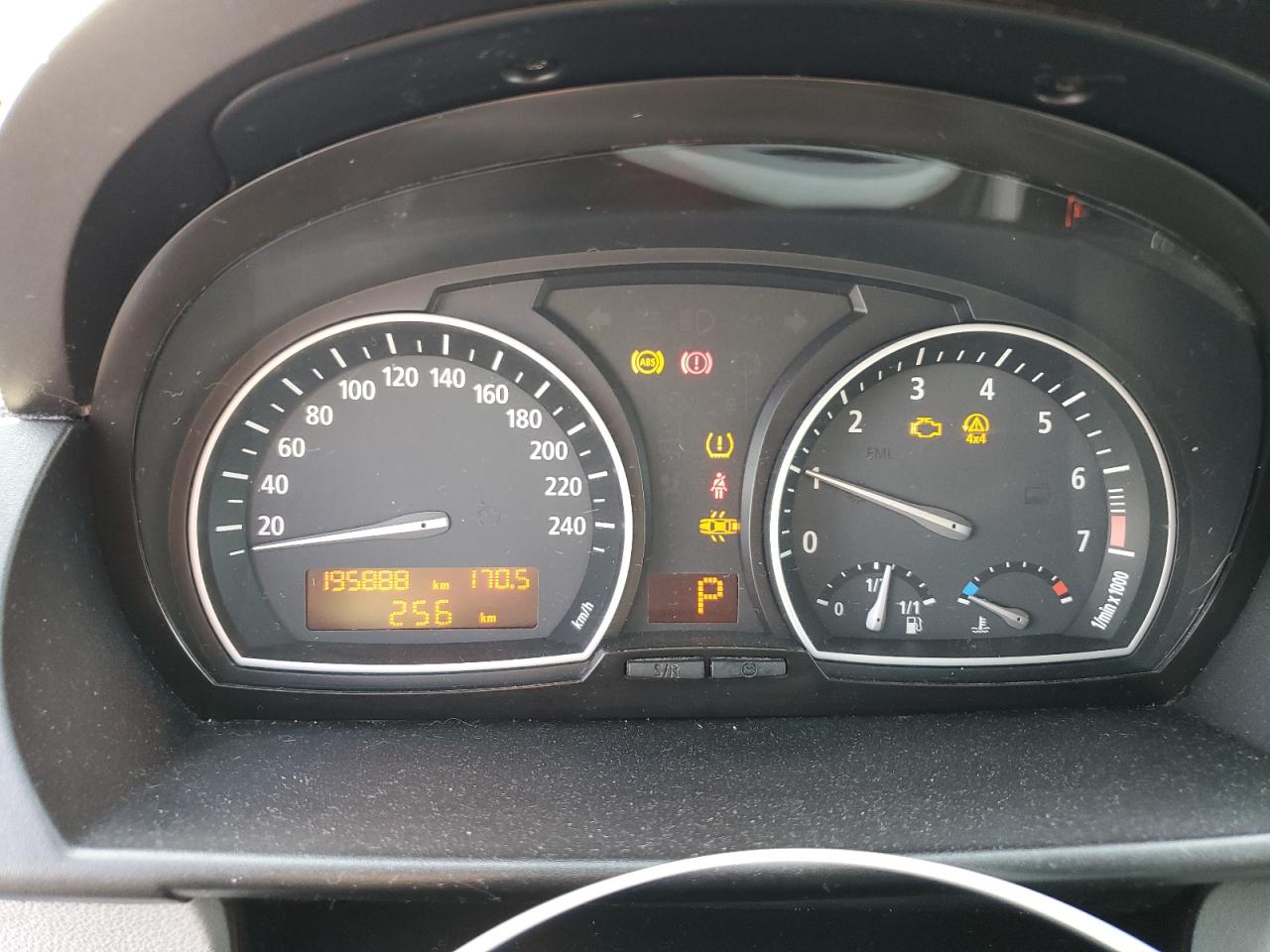2005 BMW X3 - Image 9
