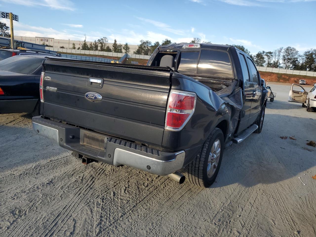 2013 Ford F-150 - Image 3