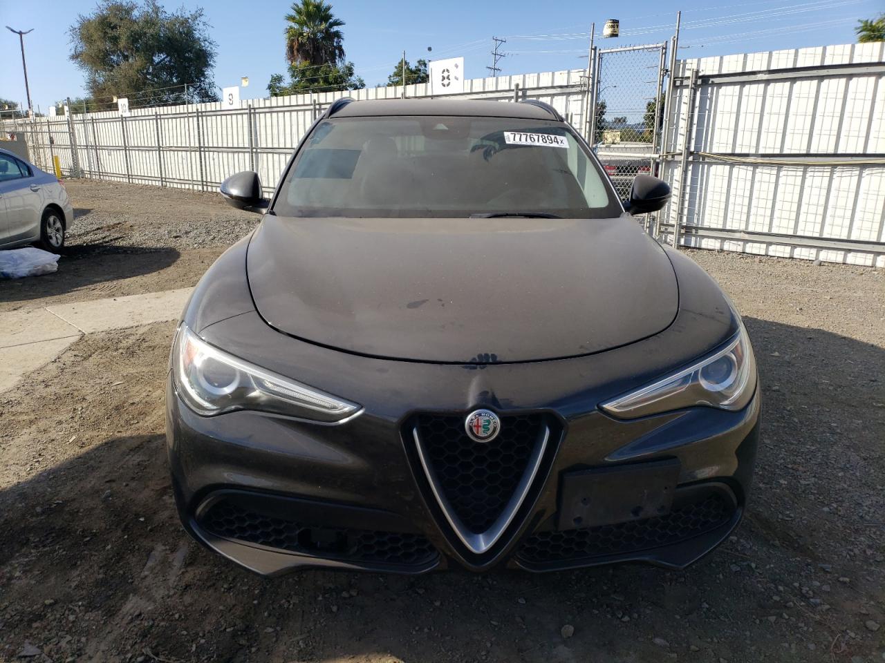 2018 Alfa Romeo Stelvio - Image 5