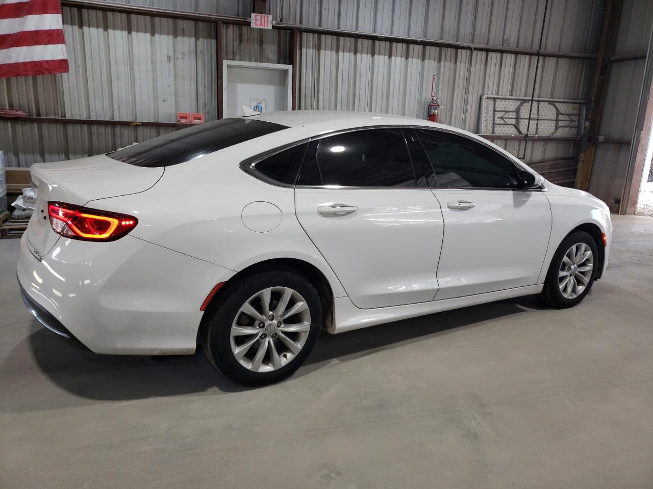 2016 Chrysler 200 C VIN: 1C3CCCCB5GN109963 Lot: 75339354