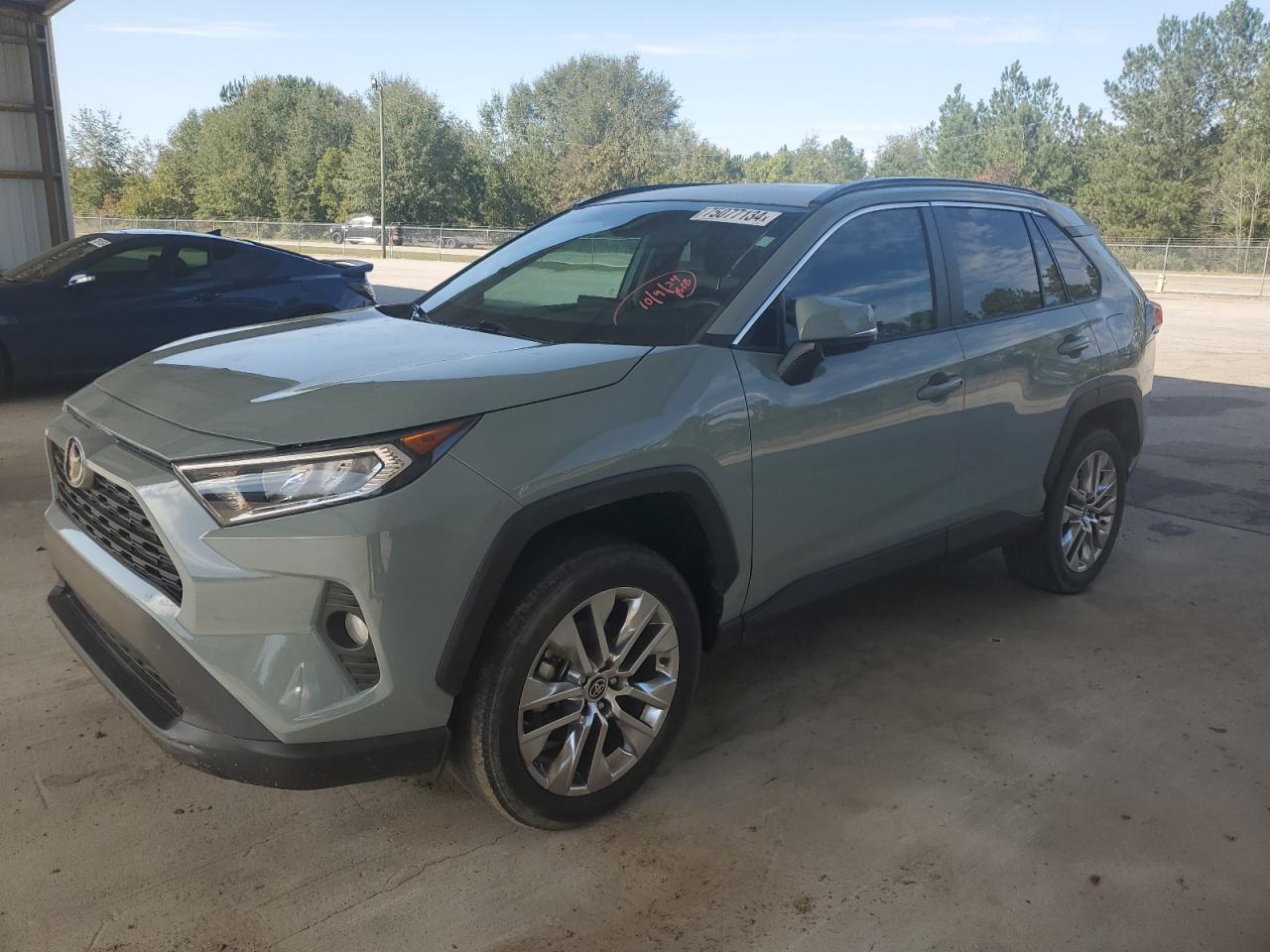 2021 Toyota RAV 4 - Image 1