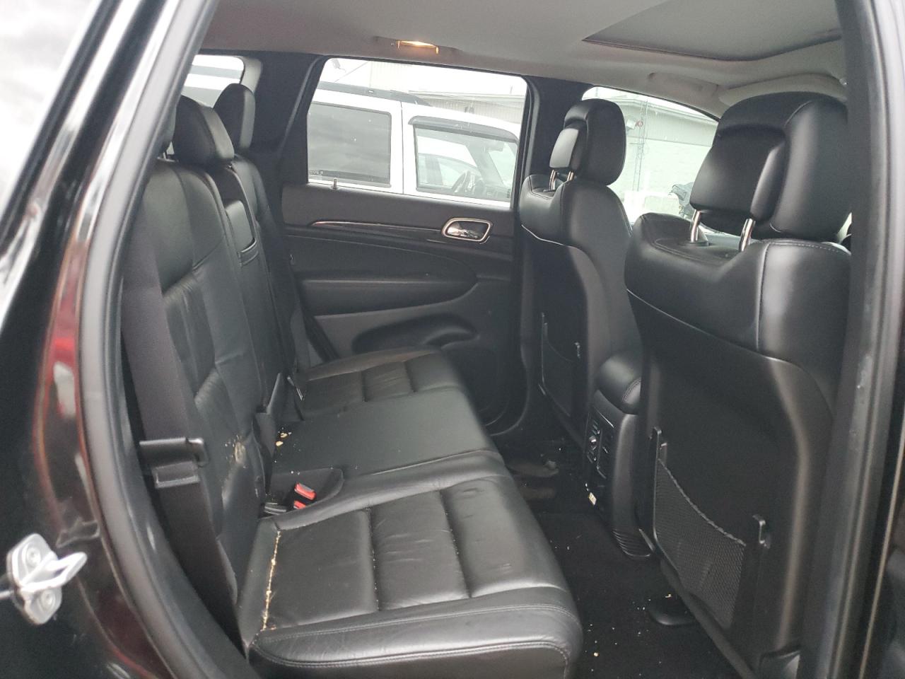 2013 Jeep Grand Cherokee - Image 11