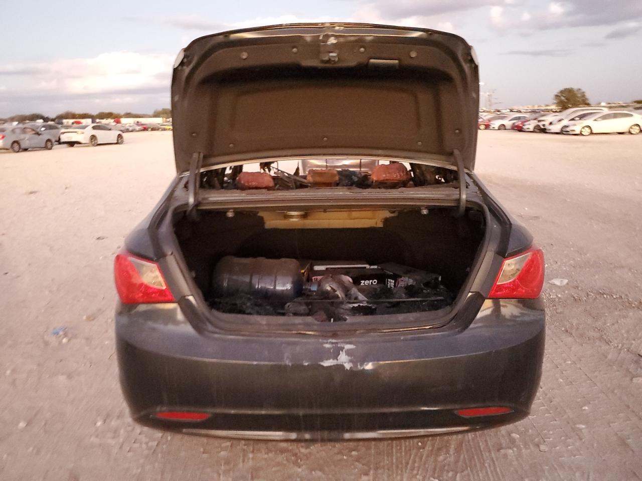 2013 Hyundai Sonata - Image 6