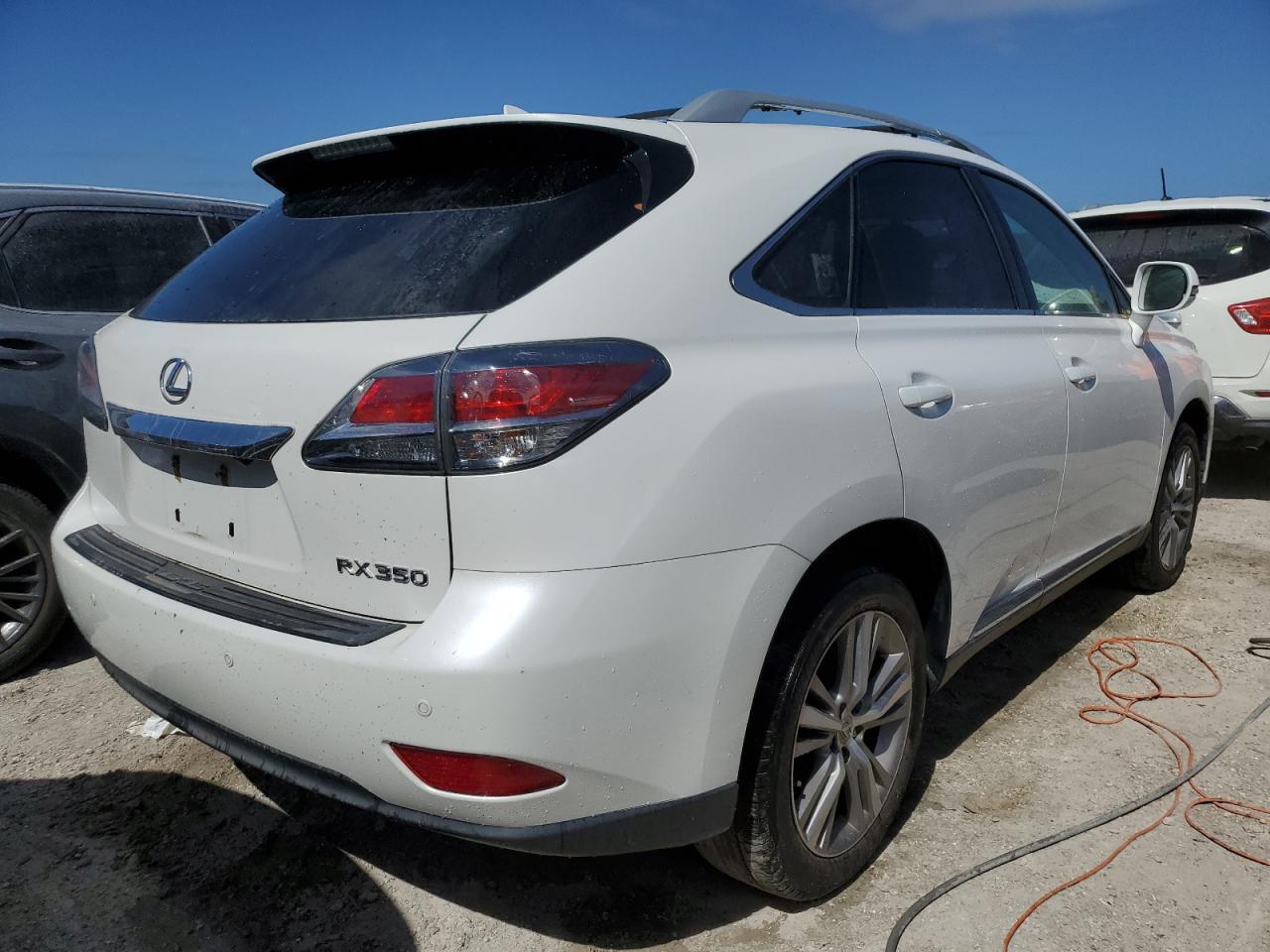 VIN 2T2ZK1BA7FC188989 2015 LEXUS RX350 no.3