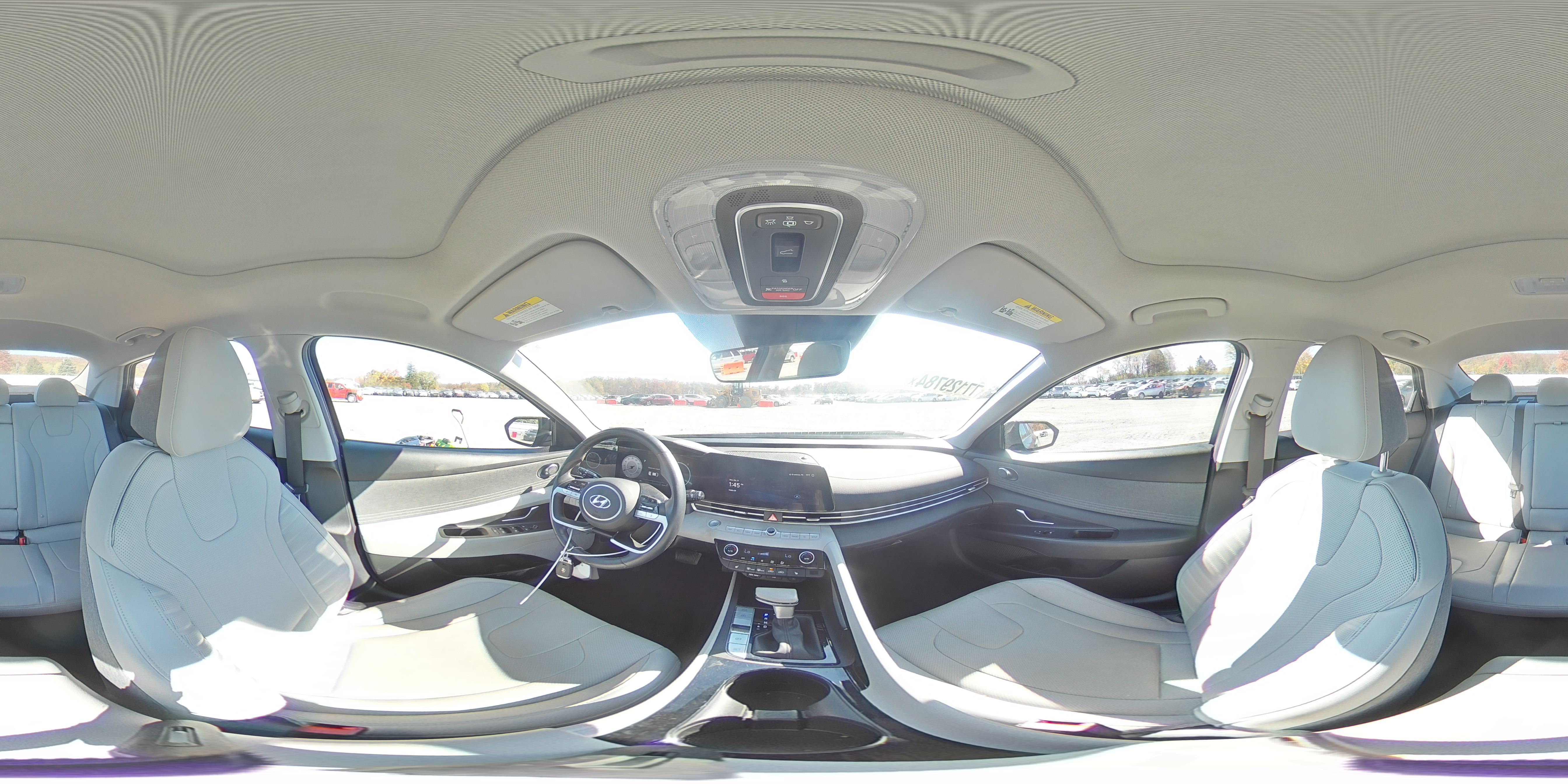 2023 Hyundai Elantra - Image 13