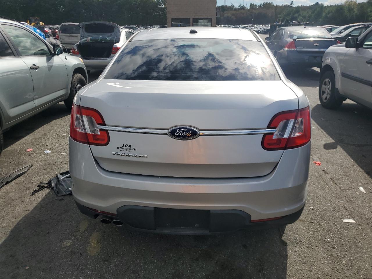 2011 Ford Taurus Se VIN: 1FAHP2DW1BG168190 Lot: 73357874