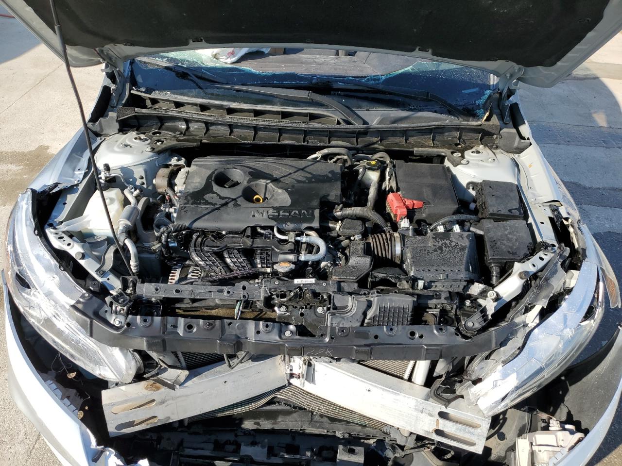 2020 Nissan Altima - Image 11