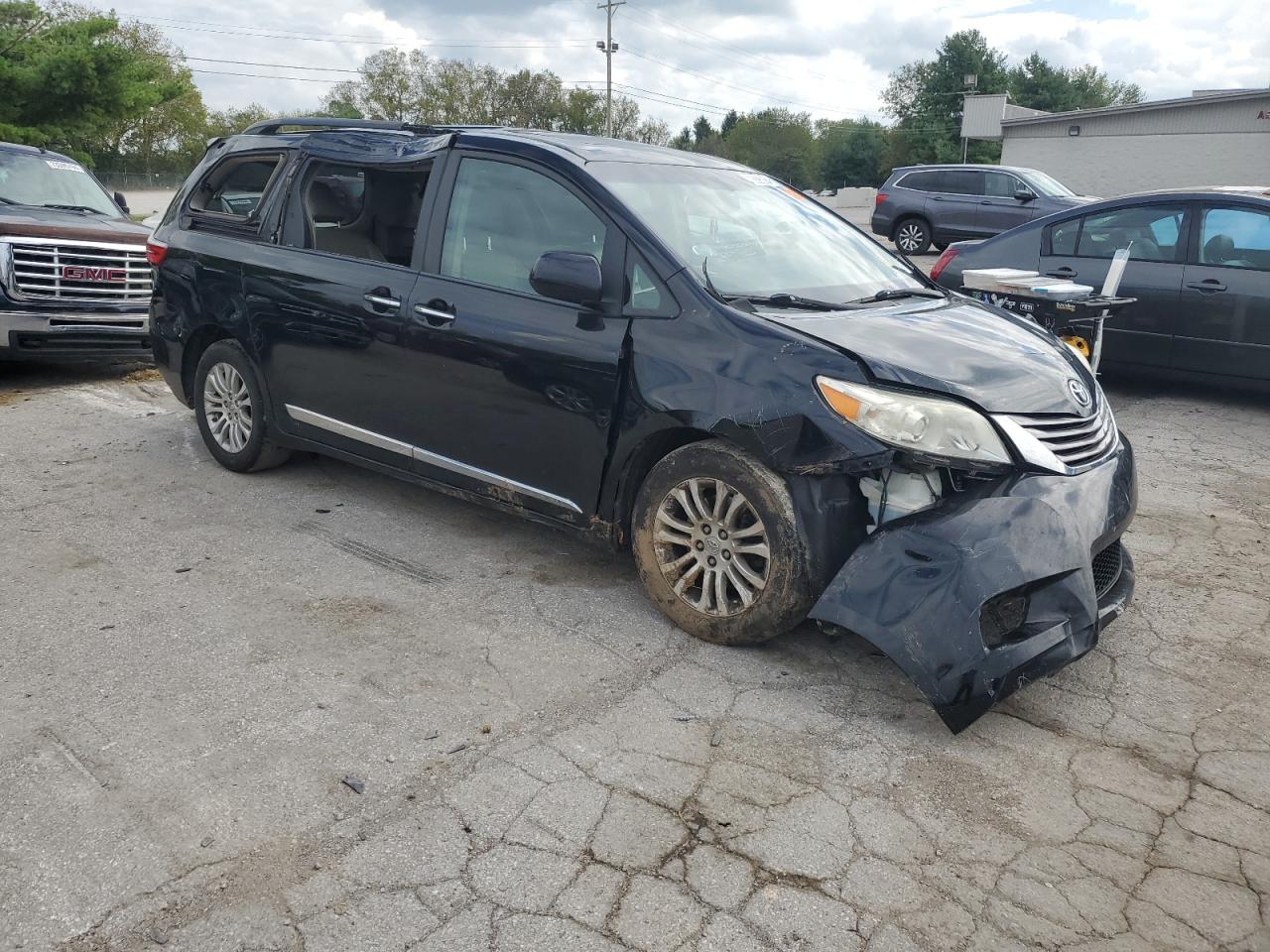 2015 Toyota Sienna Xle VIN: 5TDYK3DC0FS670723 Lot: 73825384