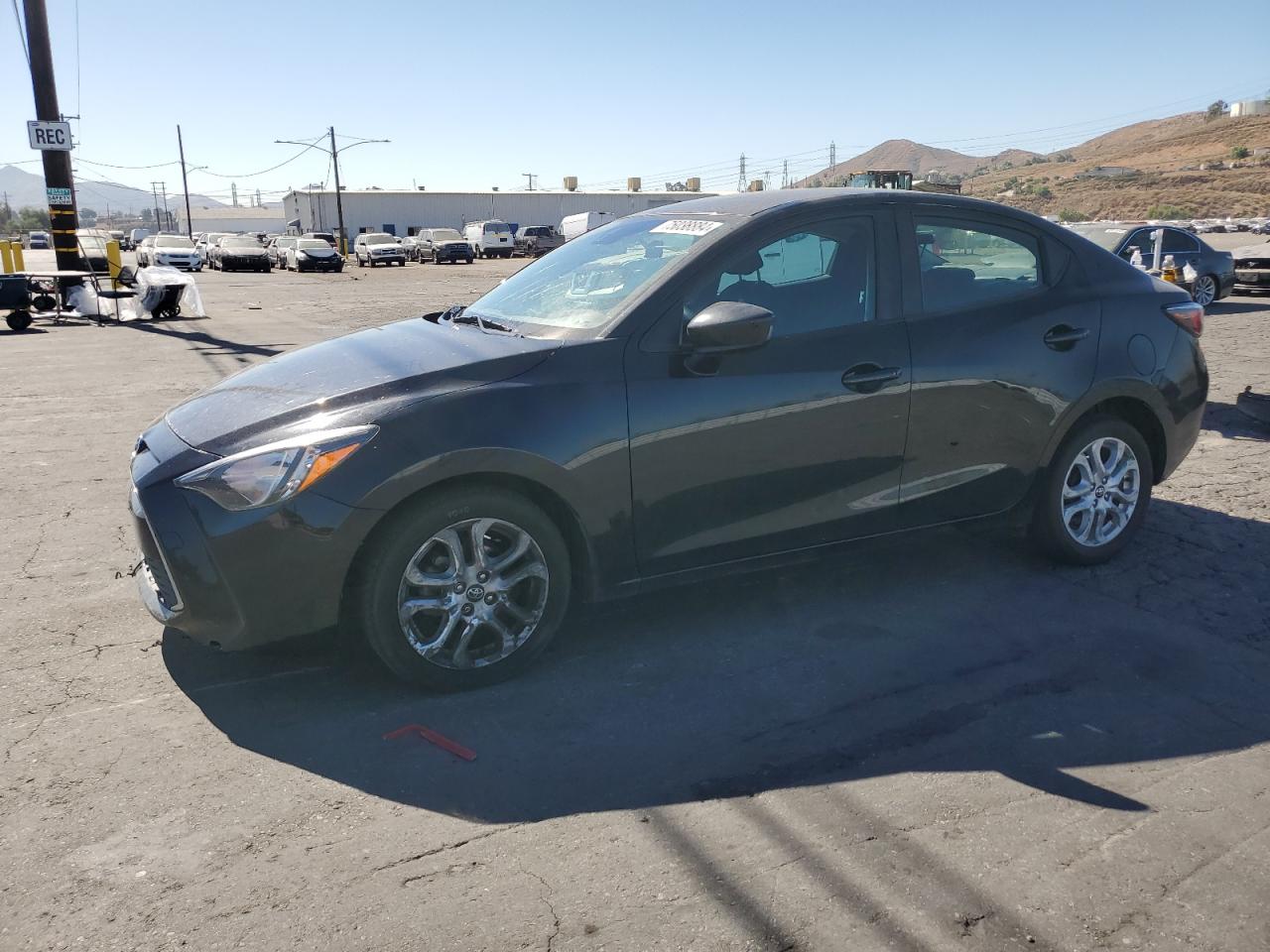 2018 Toyota Yaris - Image 1