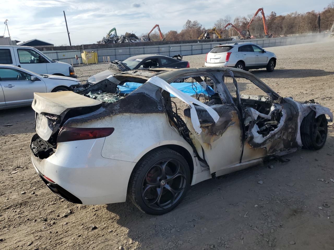 2018 Alfa Romeo Giulia - Image 3