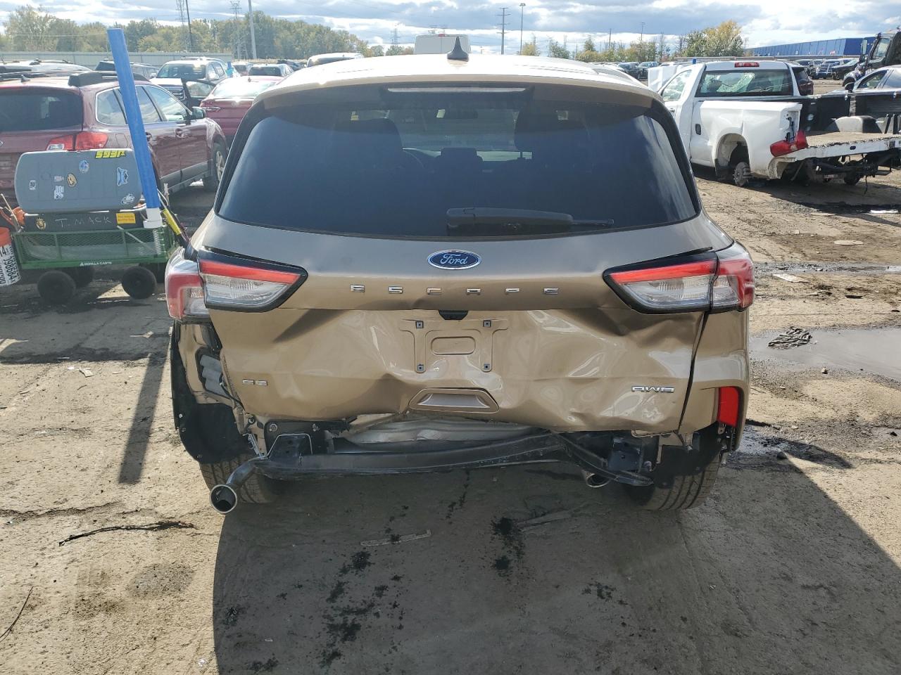 2021 Ford Escape Se VIN: 1FMCU9G61MUB03308 Lot: 75290434