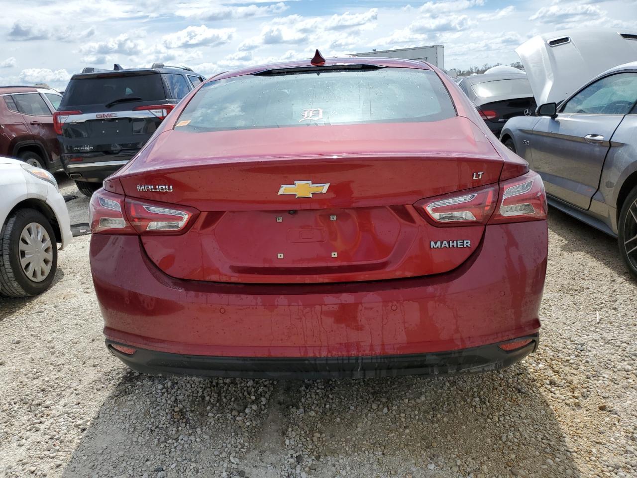 2020 Chevrolet Malibu - Image 6