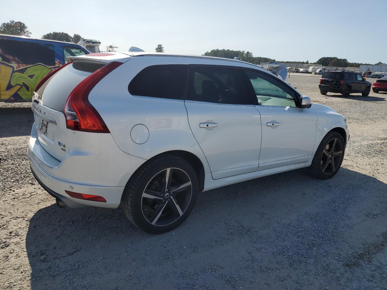 VIN YV4902RS3F2664715 2015 VOLVO XC60 no.3