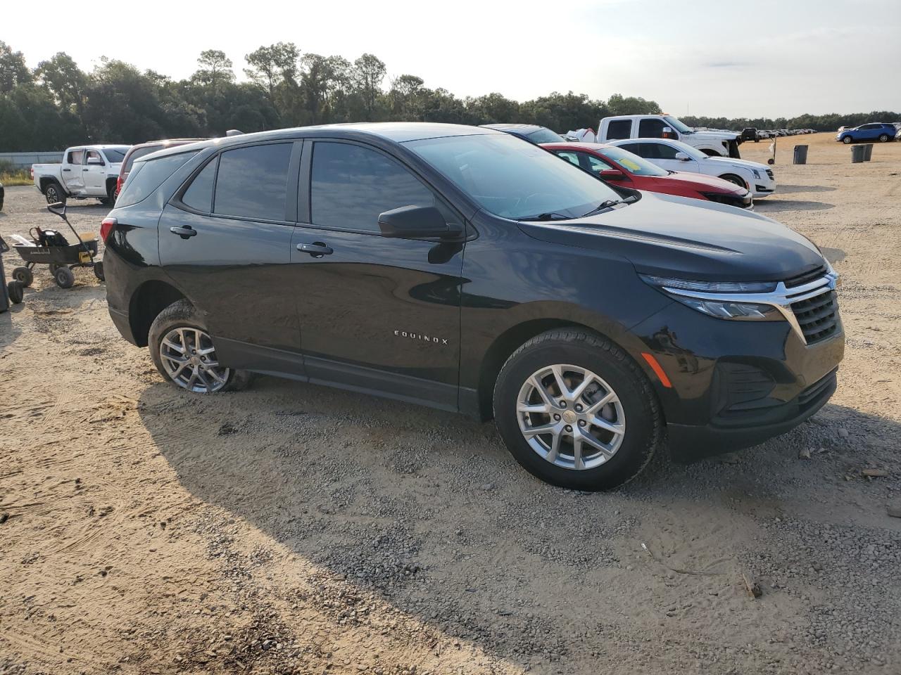 2022 Chevrolet Equinox - Image 4