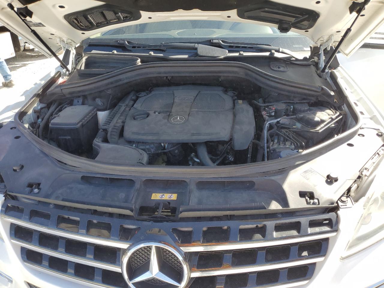 VIN 4JGDA5JB4FA617119 2015 MERCEDES-BENZ M-CLASS no.12