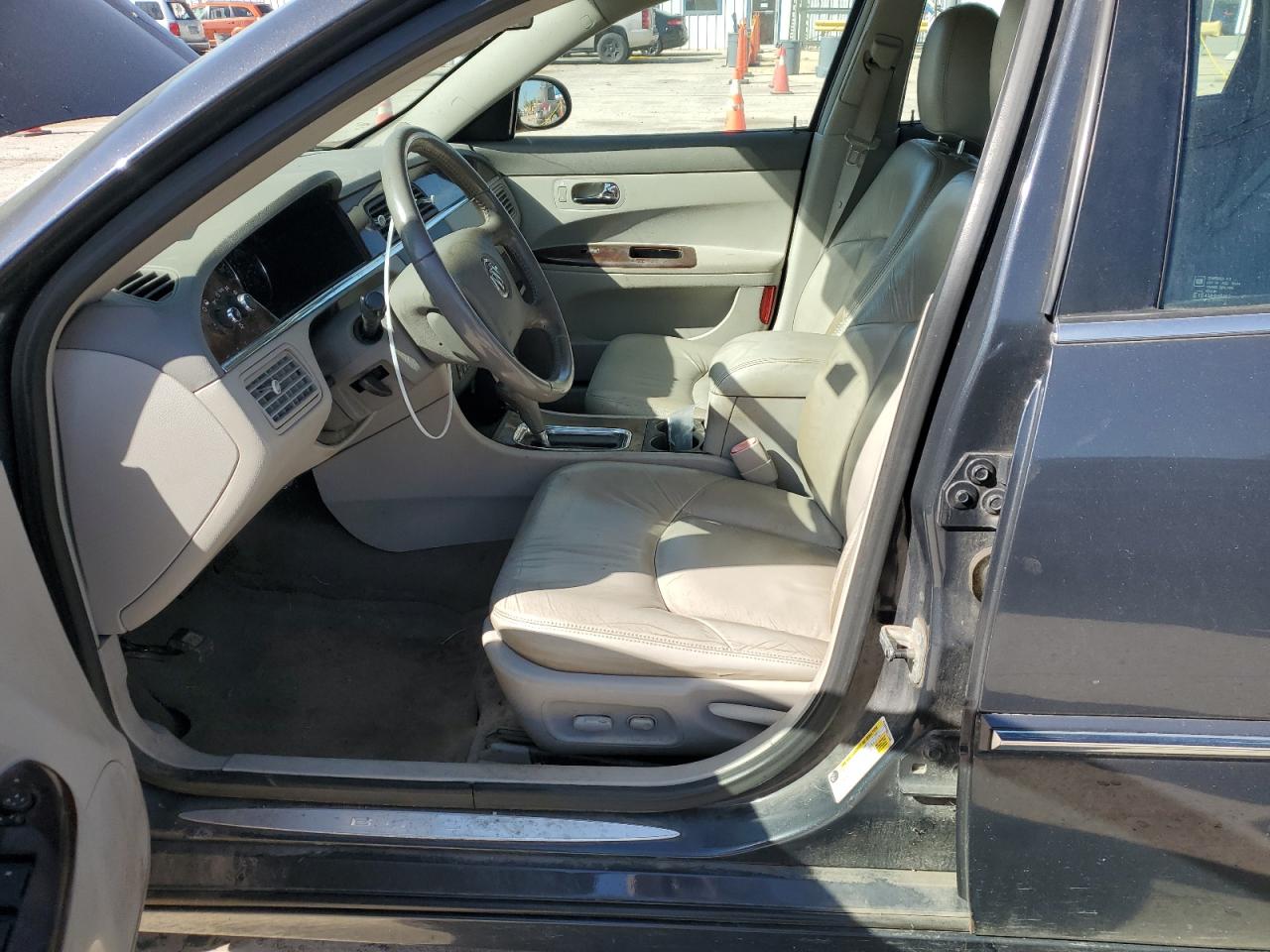 2009 Buick LaCrosse - Image 7