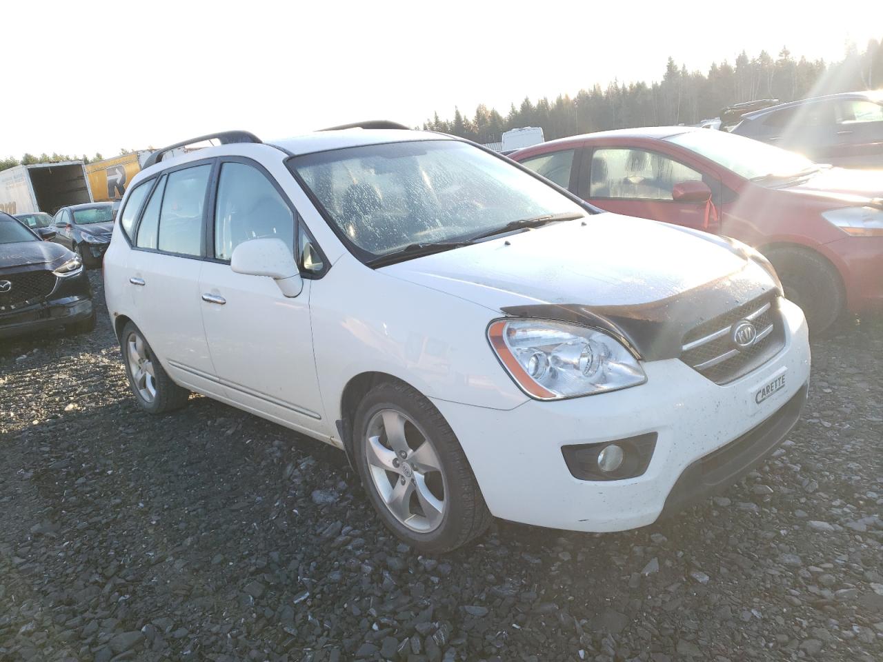 2009 Kia Rondo - Image 4