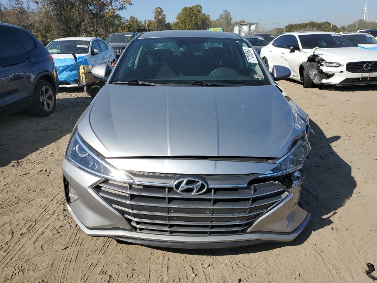 2020 Hyundai Elantra - Image 5