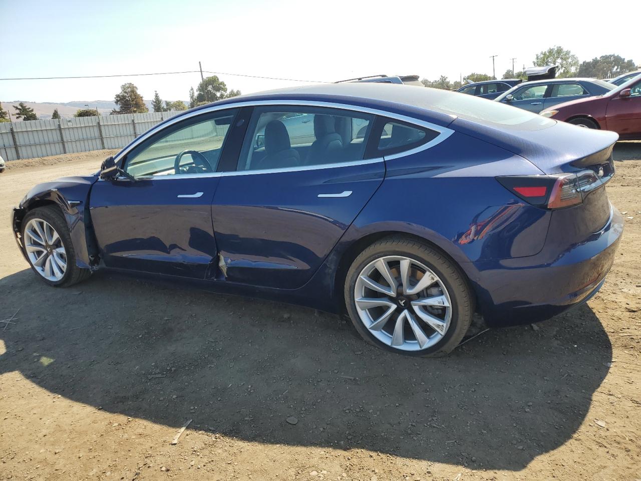 5YJ3E1EB0JF063858 2018 TESLA MODEL 3 - Image 2