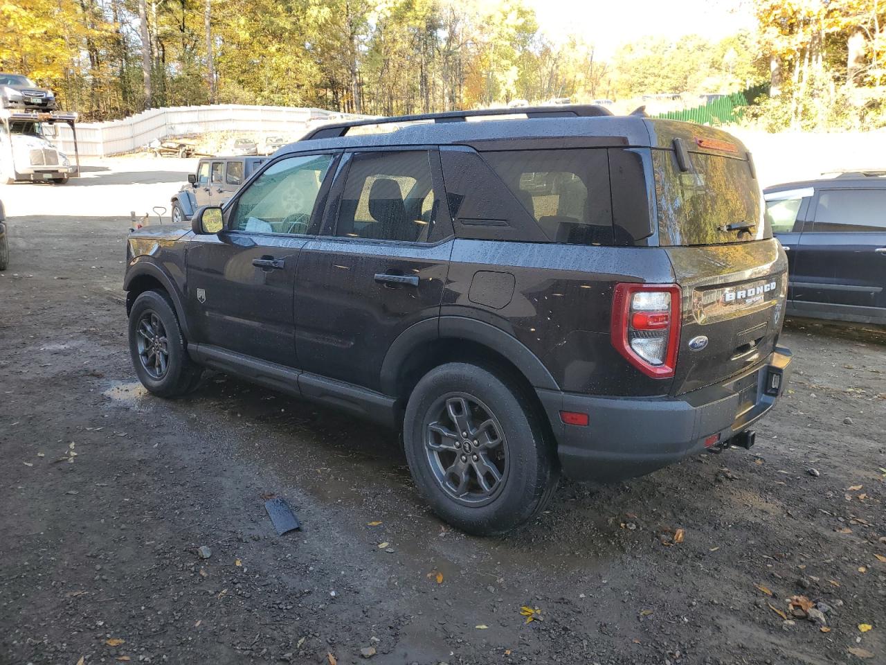 2021 Ford Bronco - Image 2