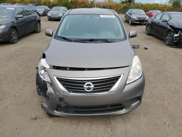 2013 NISSAN VERSA S