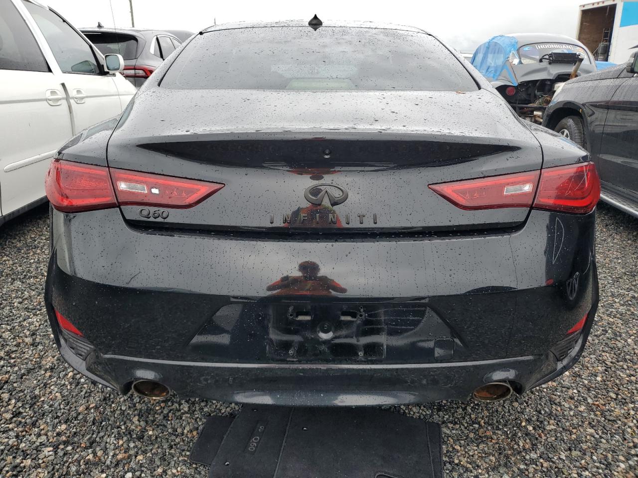 JN1CV7EK4JM200250 2018 Infiniti Q60 Pure