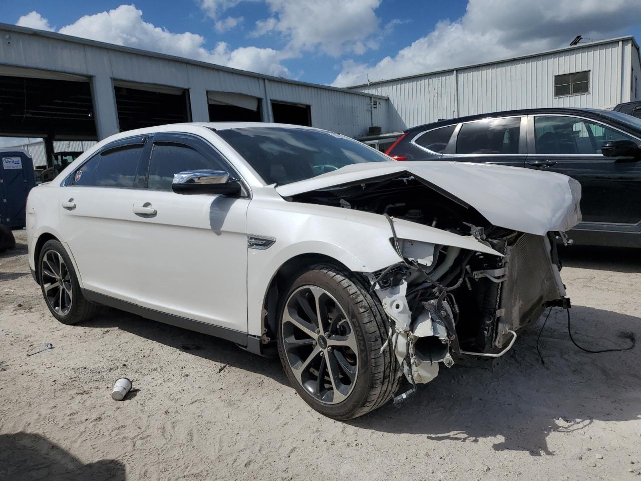 2014 Ford Taurus Sel VIN: 1FAHP2E85EG174613 Lot: 76810134