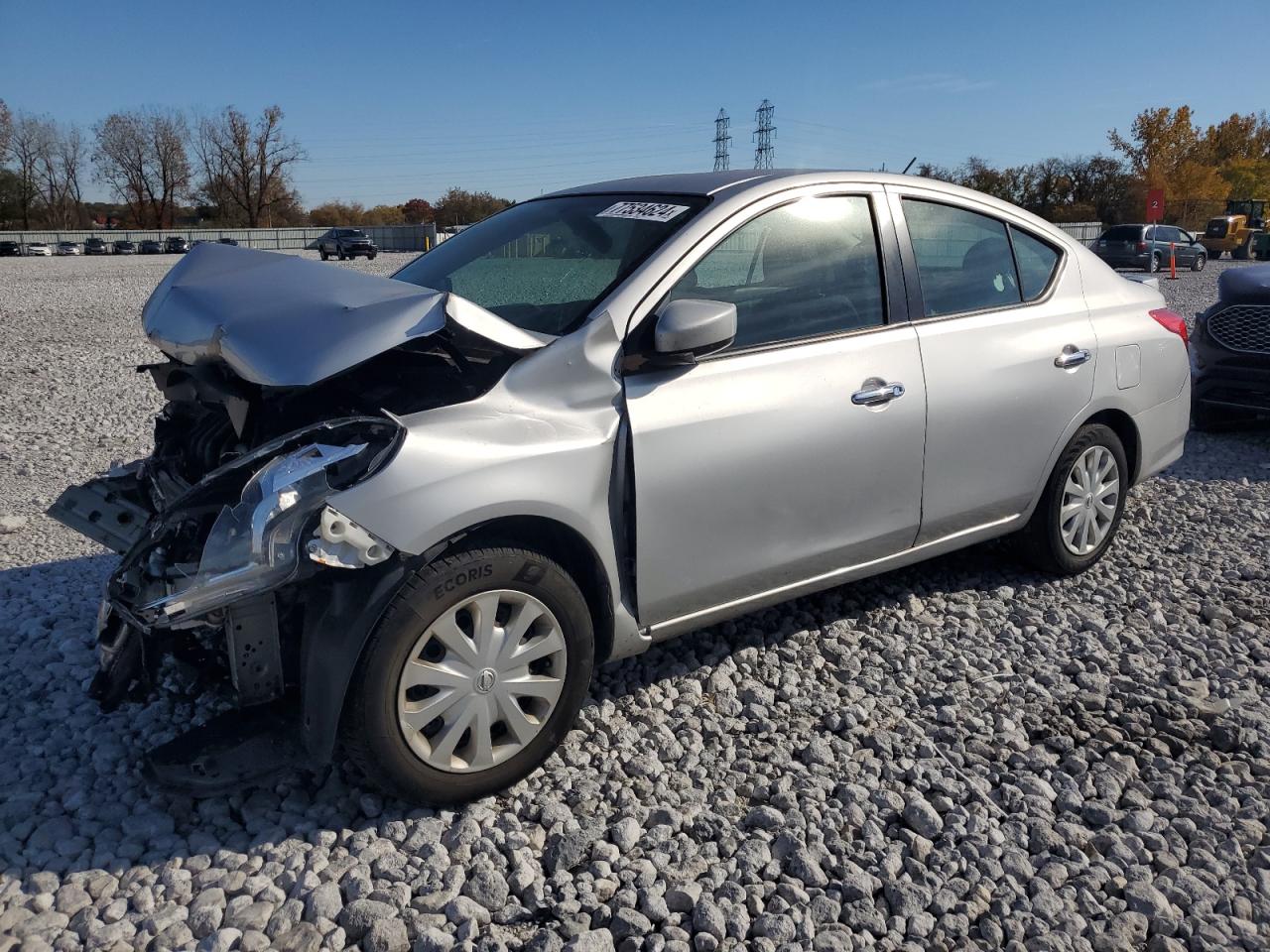 2019 Nissan Versa - Image 1