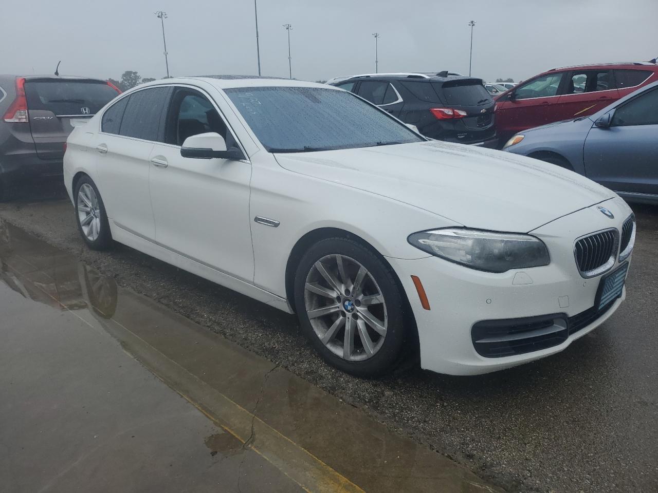 VIN WBAXA5C50ED690426 2014 BMW 5 SERIES no.4