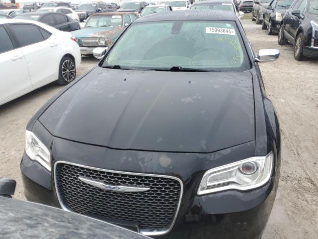  CHRYSLER 300 2016 Czarny