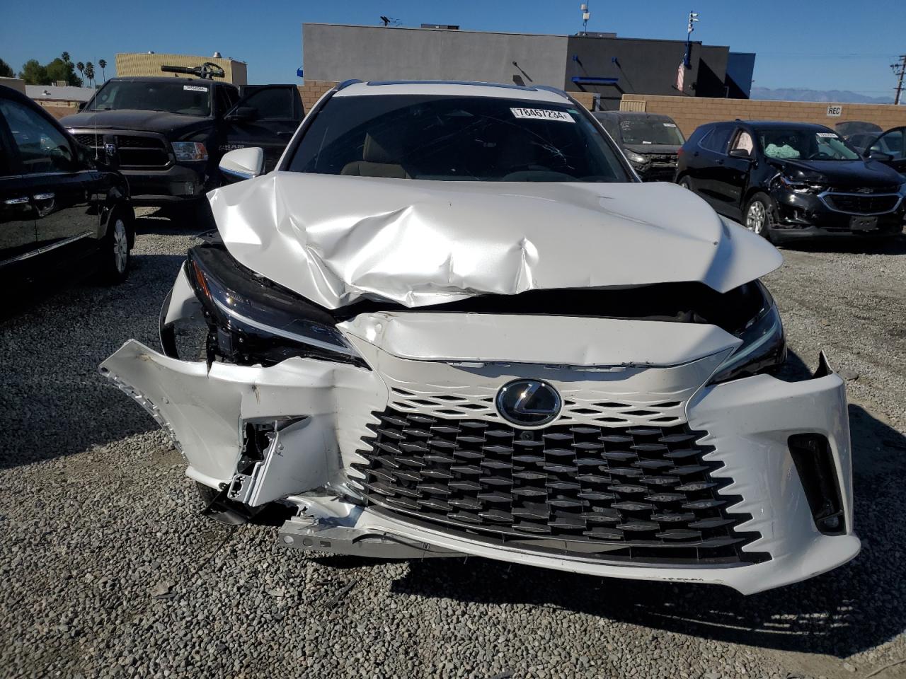 2024 Lexus RX - Image 5