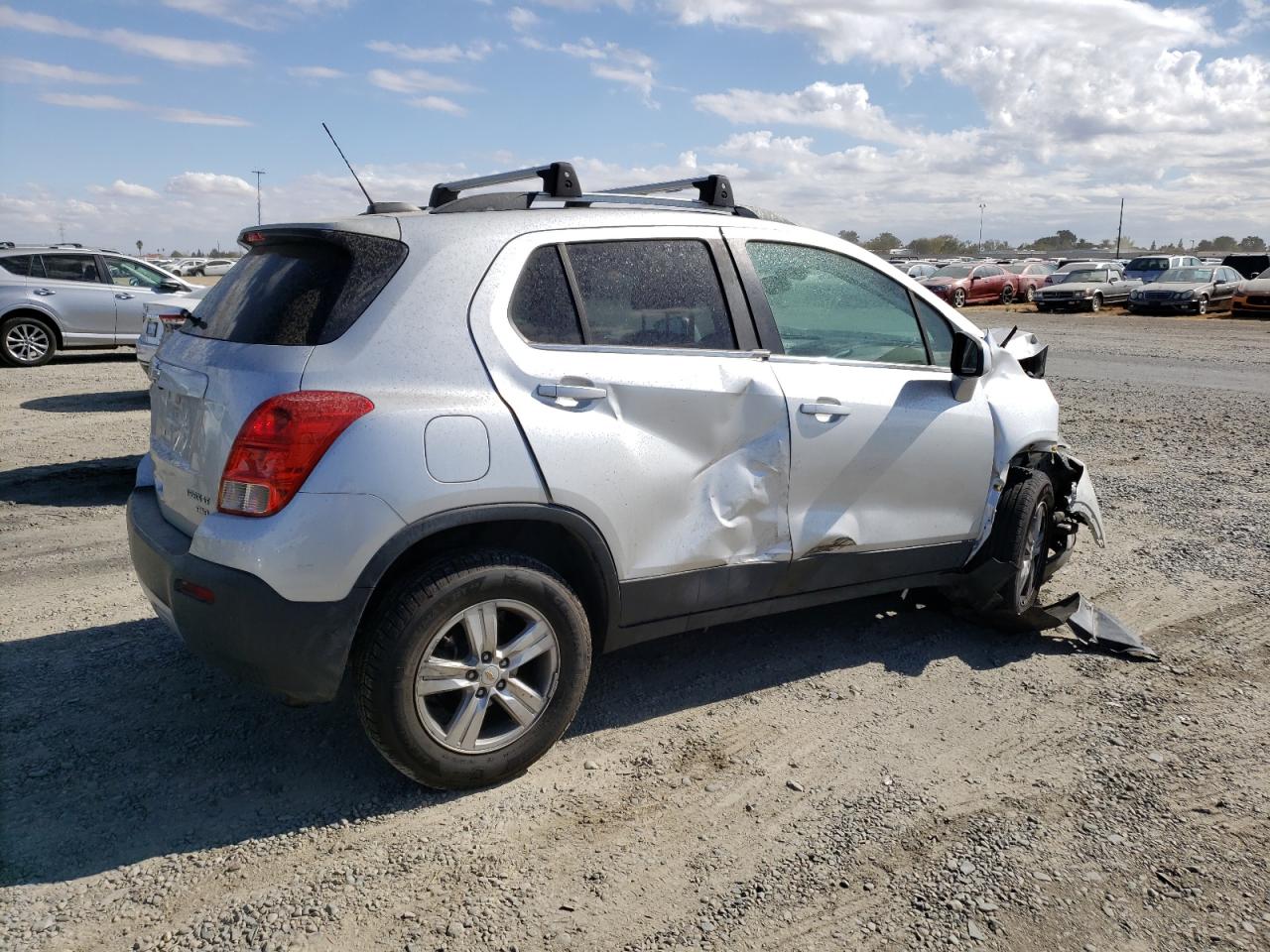 2015 Chevrolet Trax - Image 3